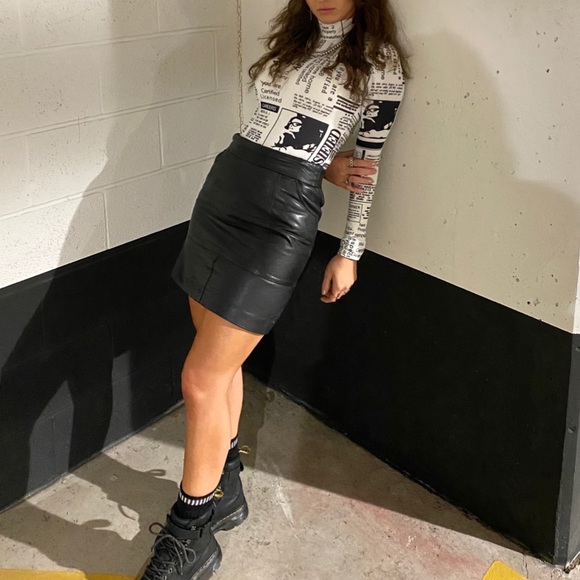 Newspaper Bodysuit - Picture 2 of 2